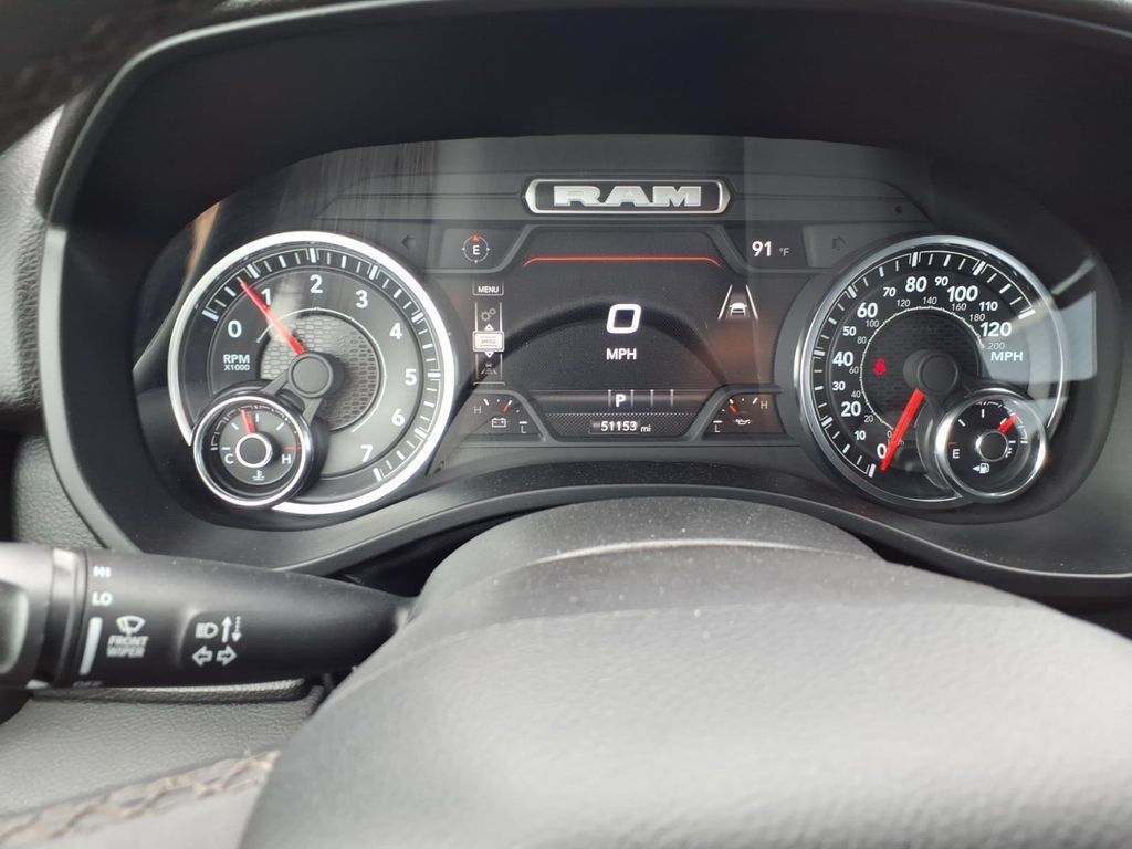 Used 2025 RAM 1500 Big Horn AWD/4WD image 27