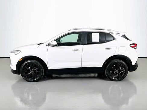 Used 2024 Buick Encore GX Sport Touring w/ Comfort Package FWD image 5