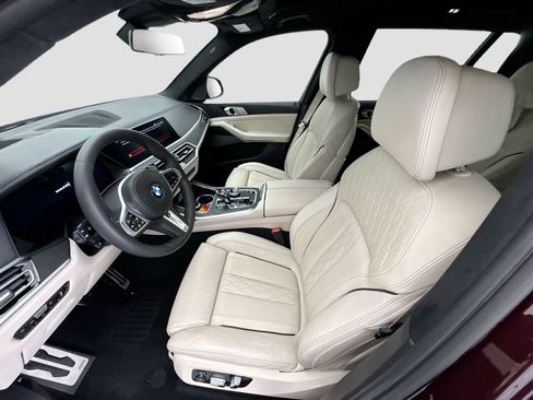Used 2020 BMW X7 xDrive40i w/ M Sport Package AWD/4WD image 18