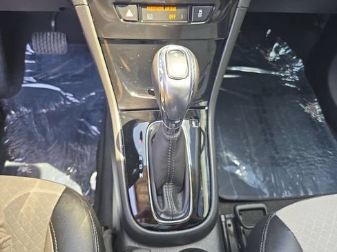 Certified 2020 Buick Encore Preferred FWD image 21