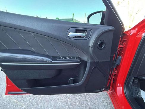 Used 2022 Dodge Charger SXT image 14