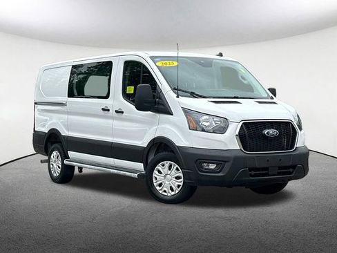 Used 2025 Ford Transit 250 Low Roof w/ Exterior Upgrade Package RWD image 2