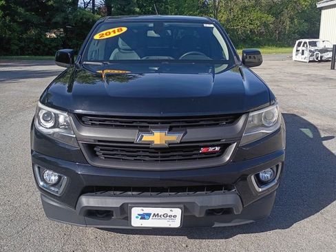 Used 2018 Chevrolet Colorado Z71 AWD/4WD image 3