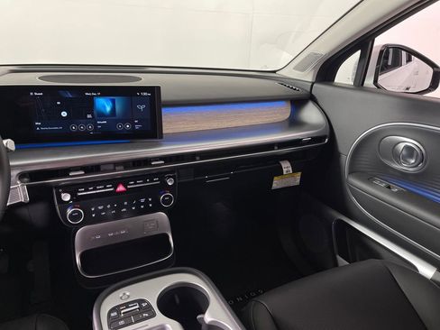 New 2026 Hyundai Ioniq 9 Limited image 17
