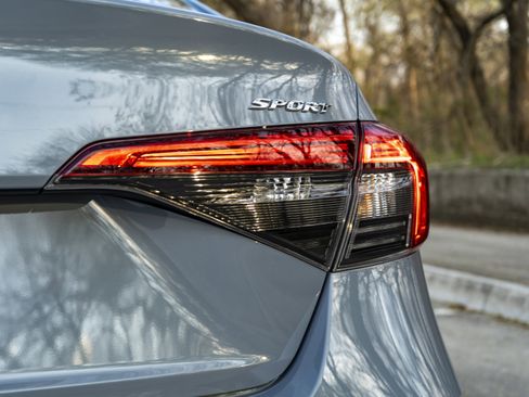 Used 2024 Honda Civic Sport image 13