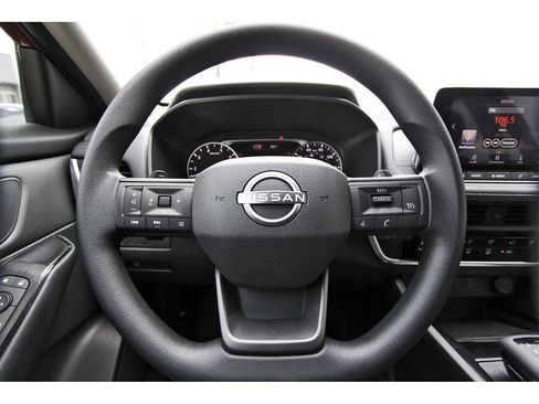 Used 2026 Nissan Rogue S image 14