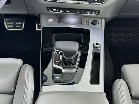 Used 2024 Audi Q5 2.0T Premium Plus AWD/4WD image 13