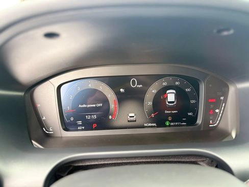 Certified 2025 Acura ADX A-Spec AWD/4WD image 18