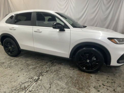 Used 2026 Honda HR-V Sport image 4