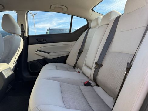 Used 2025 Nissan Altima 2.5 SV image 24