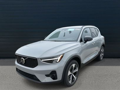 New 2026 Volvo XC40 B5 Plus w/ Climate Package