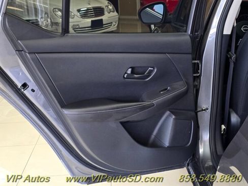 Used 2024 Nissan Sentra S FWD image 13
