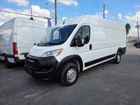 Used 2023 RAM ProMaster 3500 FWD image 29