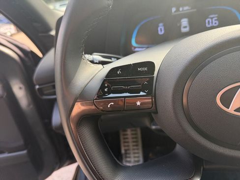 Certified 2025 Hyundai Elantra Sport FWD image 15