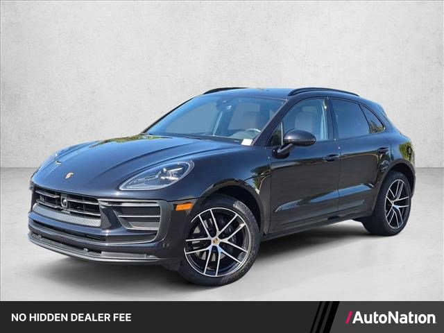 Used 2023 Porsche Macan AWD/4WD image 1