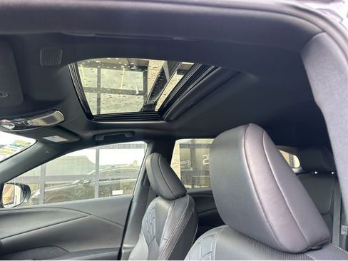 Certified 2025 Lexus RX 350h w/ Convenience Package image 16