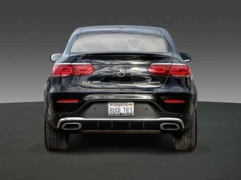 Used 2021 Mercedes-Benz GLC 300 4MATIC Coupe image 3