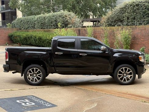 Used 2021 GMC Canyon Denali image 6