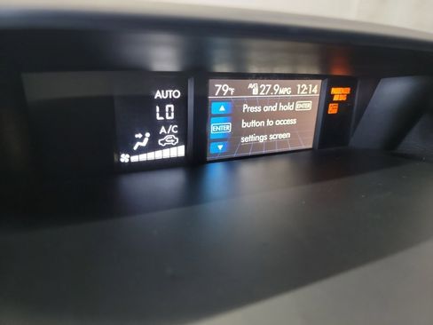 Used 2016 Subaru WRX AWD/4WD image 33
