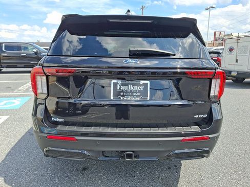 Used 2025 Ford Explorer ST-Line w/ Premium Package AWD/4WD image 6