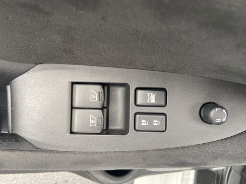 Used 2023 Nissan Z w/ Floor Mat Package (L93) RWD image 13