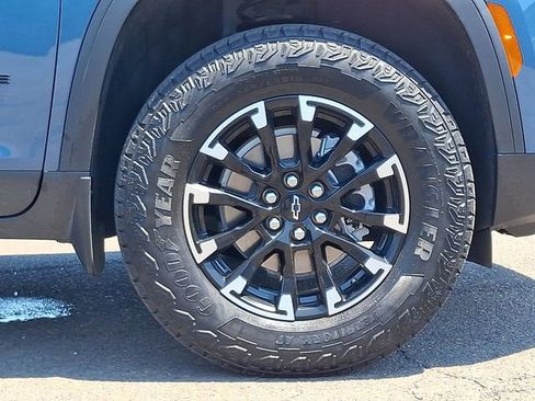 Used 2025 Chevrolet Traverse Z71 w/ Driver Confidence Package AWD/4WD image 8