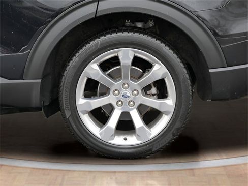 Used 2020 Ford Explorer Platinum w/ Premium Technology Package image 9