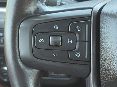 Used 2023 GMC Yukon XL Denali Ultimate AWD/4WD image 24