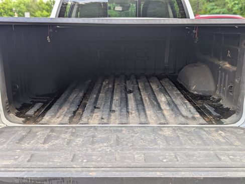 Used 2018 GMC Canyon SLT w/ Driver Alert Package AWD/4WD image 18