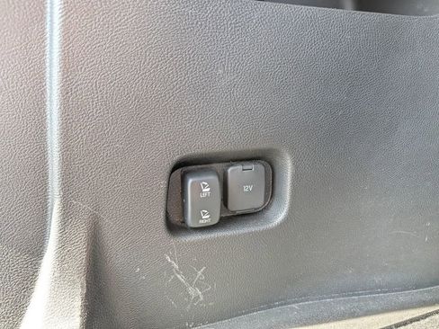 Used 2024 Ford Edge SEL image 41