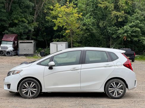 Used 2015 Honda Fit EX image 3
