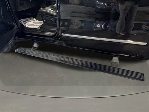 Used 2023 RAM 1500 Limited w/ Trailer Tow Group image 11