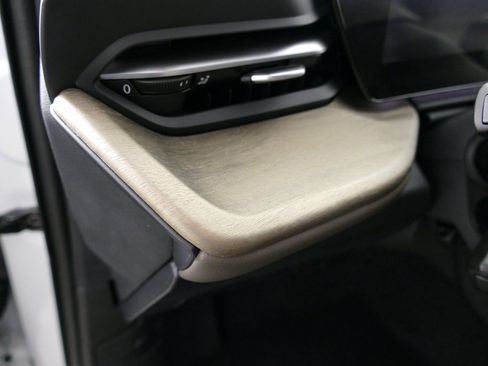 New 2025 Audi Q5 Premium Plus image 15