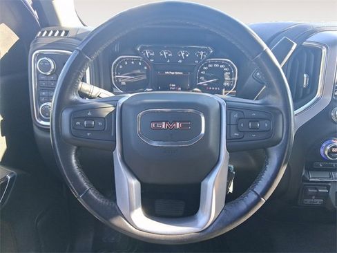 Used 2022 GMC Sierra 2500 SLE image 12