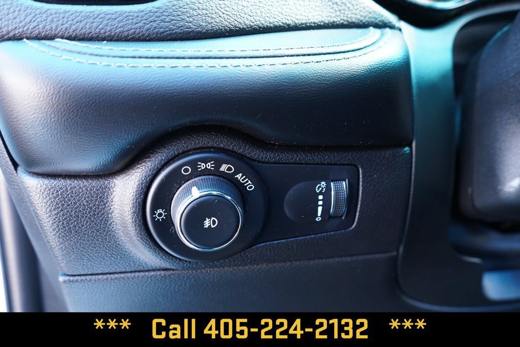 Used 2021 Dodge Durango GT RWD image 33