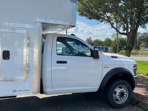 New 2025 RAM 5500 Tradesman AWD/4WD image 3