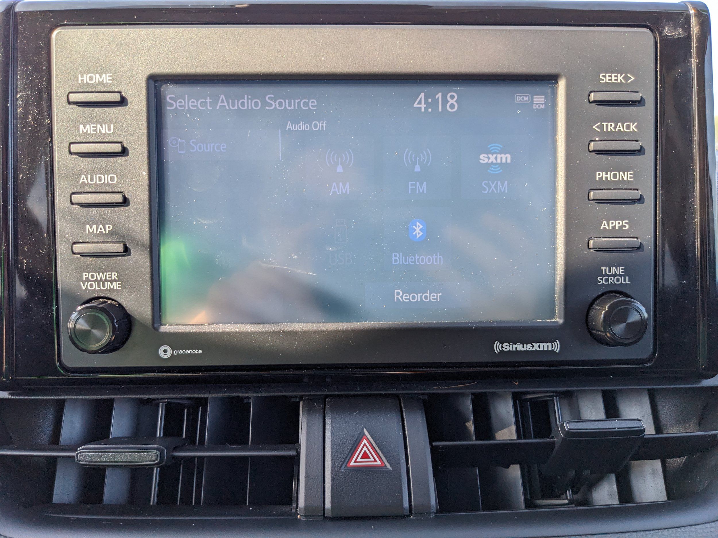 Used 2021 Toyota RAV4 XLE AWD/4WD image 19
