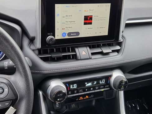 Used 2025 Toyota RAV4 LE image 16