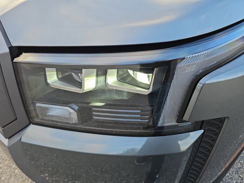 New 2026 Nissan Frontier SV w/ All-Weather Content Package image 14