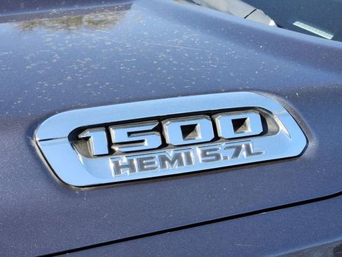 Used 2019 RAM 1500 Tradesman image 12