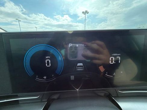 Used 2026 Hyundai Kona SEL Sport FWD image 31