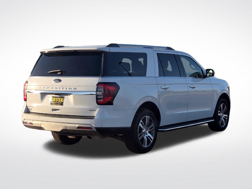 Used 2022 Ford Expedition Max Limited AWD/4WD image 3