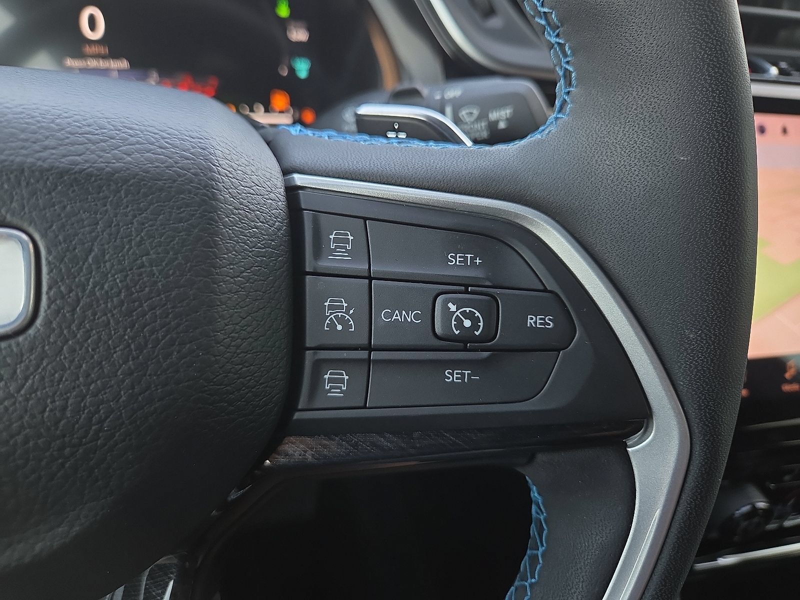 Used 2023 Jeep Grand Cherokee Trailhawk AWD/4WD image 18