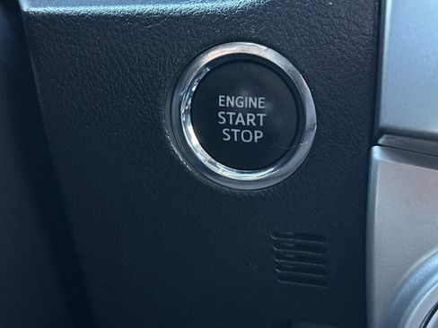 Used 2021 Toyota 4Runner SR5 Premium image 21