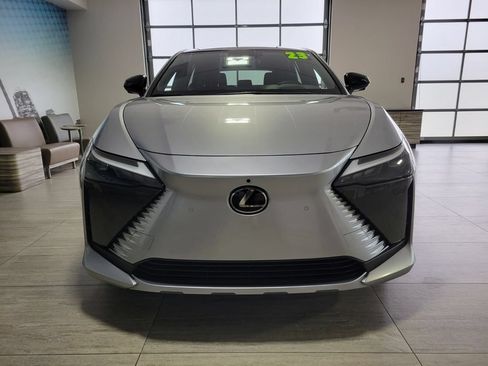 Certified 2023 Lexus RZ 450e Premium w/ Accessory Package (P5) AWD/4WD image 8