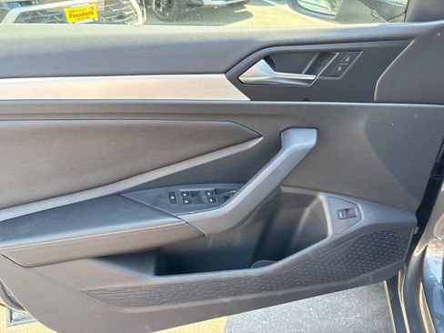 New 2025 Volkswagen Jetta S image 16