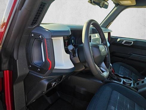 New 2025 Ford Bronco Heritage Edition image 3