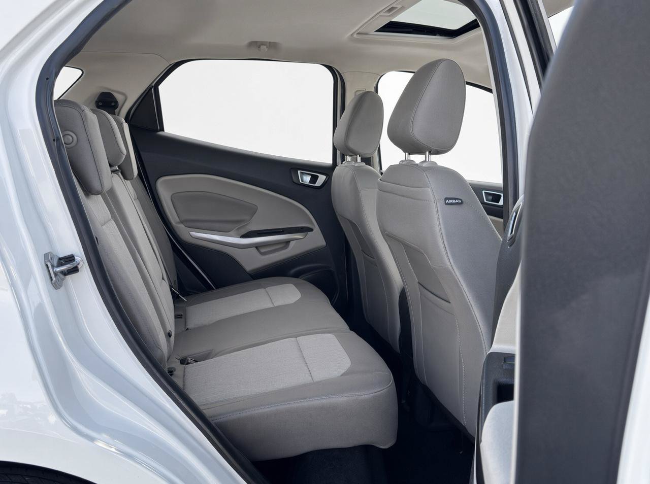 Used 2019 Ford EcoSport SE w/ SE Convenience Package FWD image 14