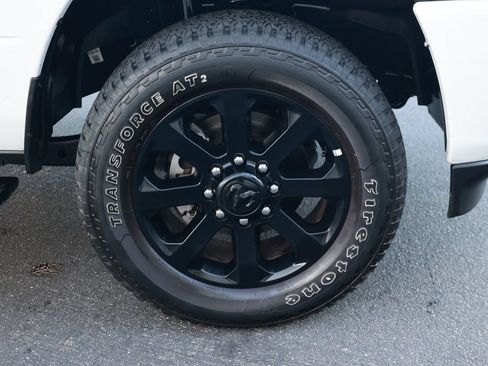 Used 2025 RAM 2500 Big Horn AWD/4WD image 8