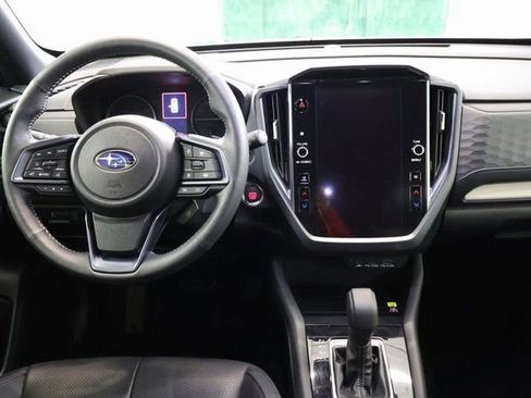 Certified 2025 Subaru Forester Limited image 15